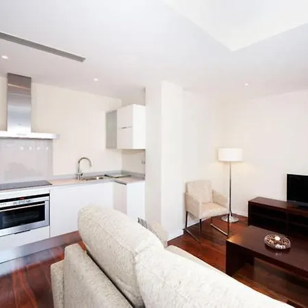 Zoilo Sagrada Familia Apartmán